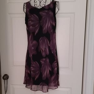 Alyn Paige Floral Dress -EUC